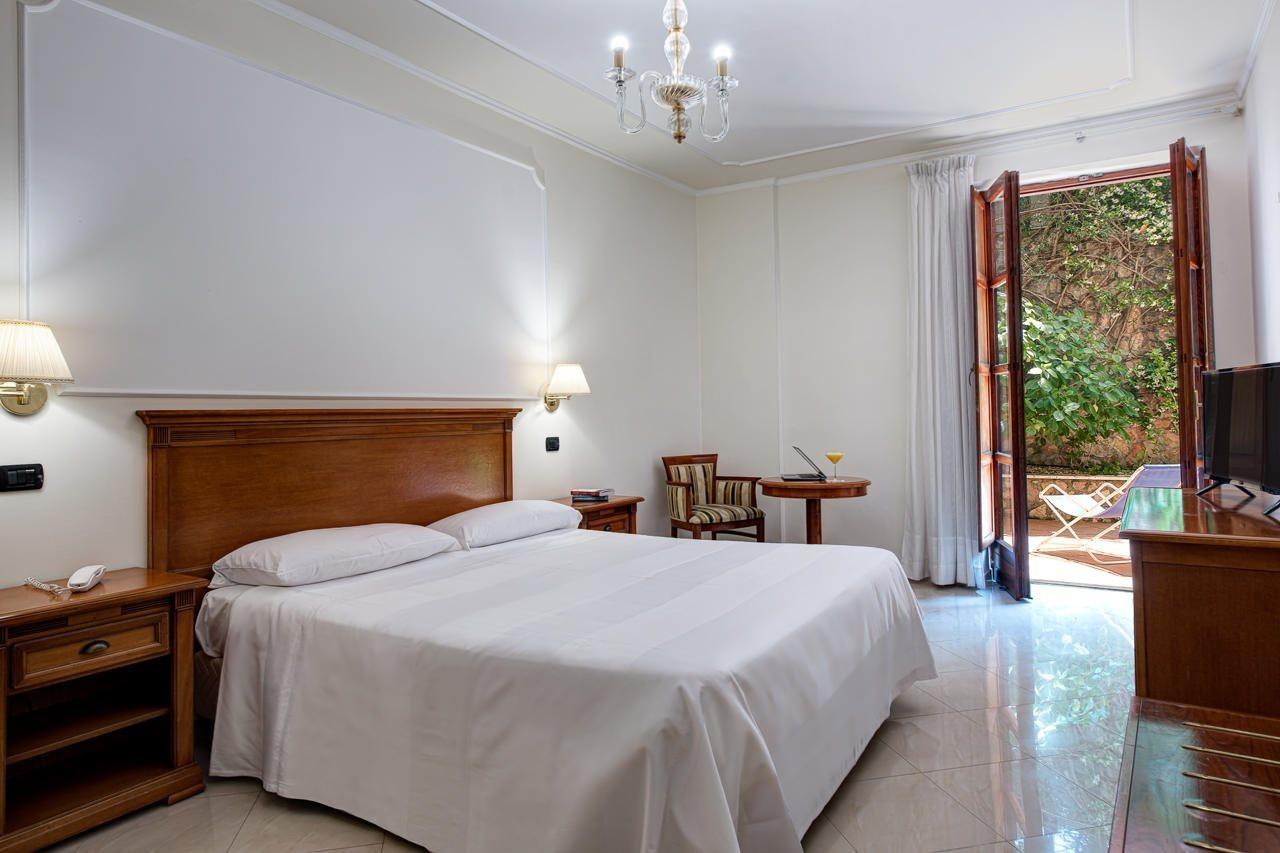 Majestic Palace Hotel Sant'Agnello Exteriör bild